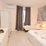 Lodge Sunset - Enjoy