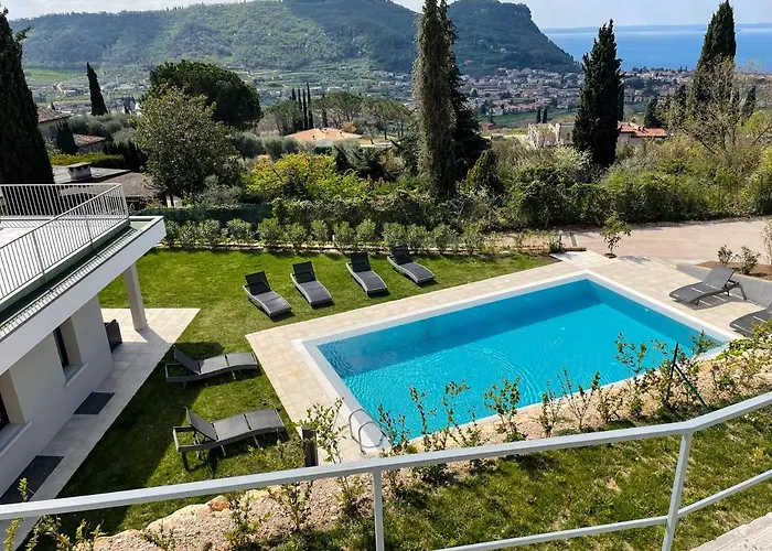 Sunset - Enjoy Lodge *