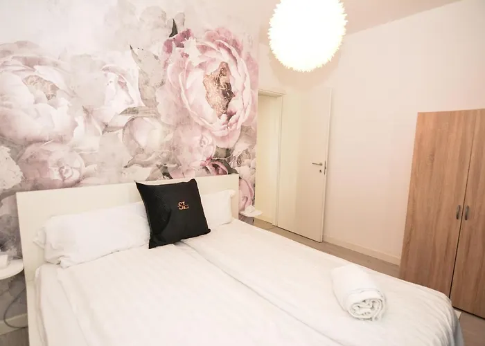 Sunset - Enjoy Lodge