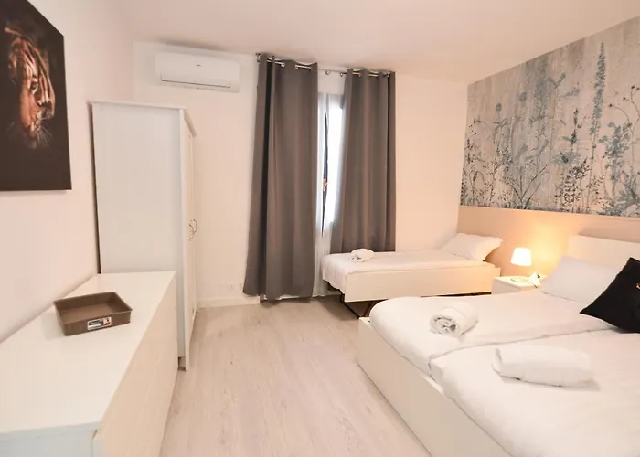 Lodge Sunset - Enjoy