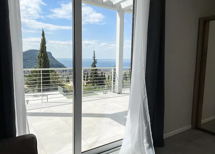 Lodge Sunset - Enjoy