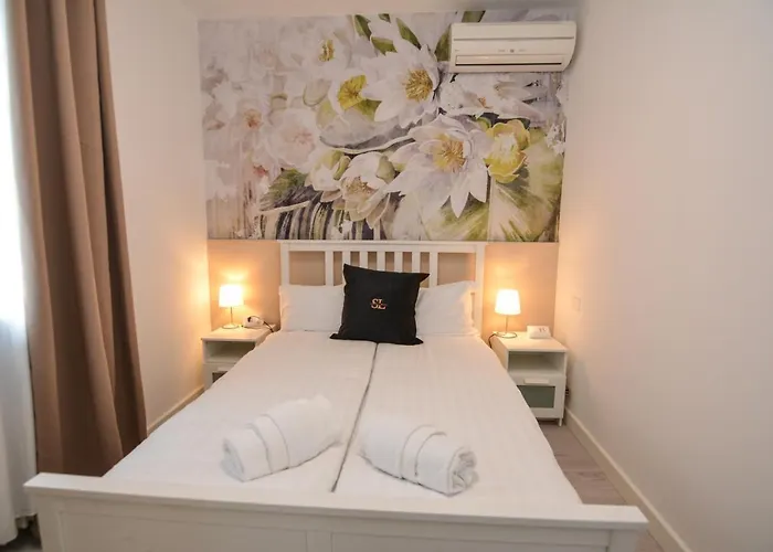 Lodge Sunset - Enjoy